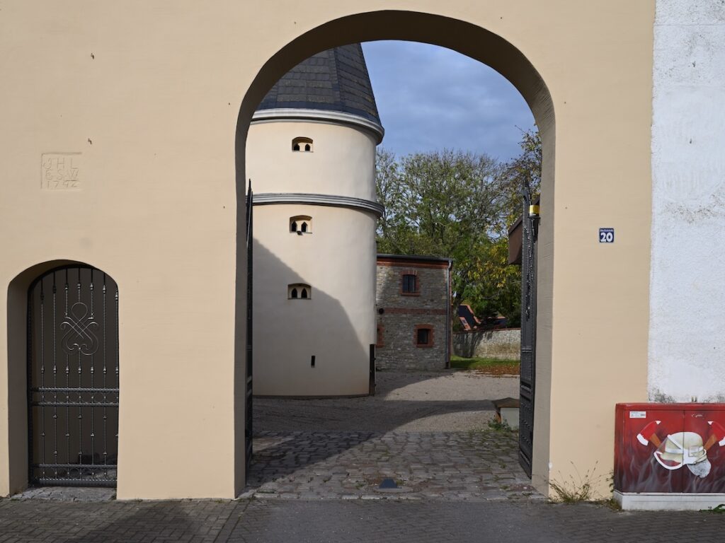 Sanierung der Einfriedung des ehemaligen Klosterhofes
